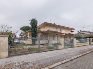 Trilocale in vendita, Misano Adriatico s. monica