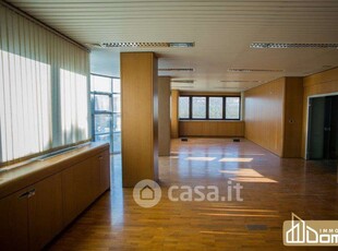 Ufficio in Affitto in a Ancona