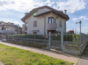 Villa a schiera a Bussolengo