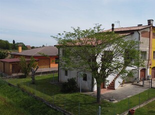 Villa bifamiliare in vendita a Vescovana Padova Santa Maria D'adige