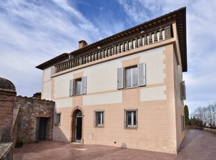 Villa con terrazzo a Montalcino
