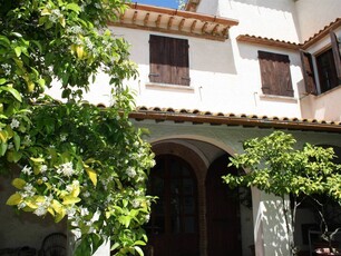 Villa in Vendita a Crespina Lorenzana
