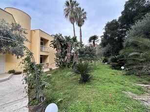 Villa in vendita a Palermo Mondello