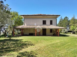 Villa in vendita a Sigillo