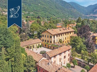 Prestigiosa villa in vendita Tavernerio, Lombardia