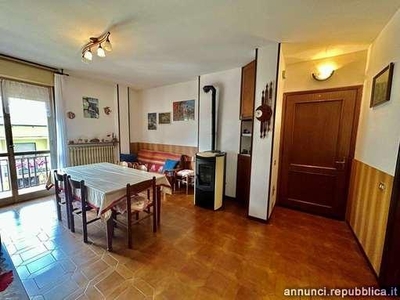 Appartamenti Premana Via via roma cucina: Abitabile,