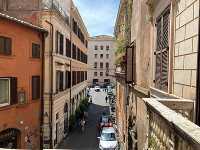 Appartamento in vendita a Roma Centro Storico