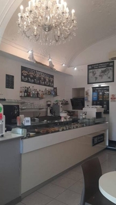 bar in vendita a Genova