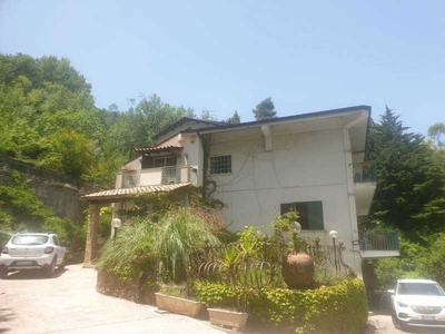 Villa in Vendita ad Monreale