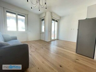 Appartamento arredato con terrazzo Barona, giambellino, lorenteggio, famagosta, inganni