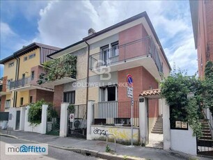 Appartamento arredato con terrazzo Barona, giambellino, lorenteggio, famagosta, inganni