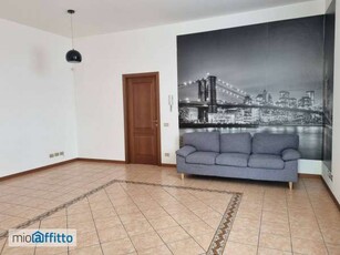 Appartamento arredato con terrazzo Bergamo