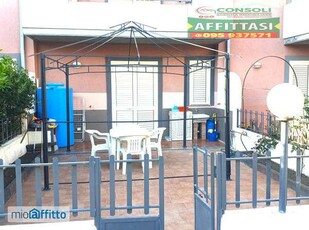 Appartamento arredato con terrazzo Centro