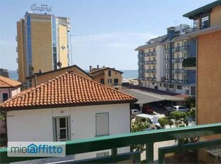 Appartamento arredato con terrazzo Lido centro ovest