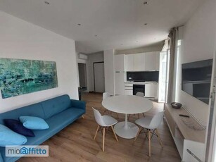 Appartamento arredato con terrazzo Mare