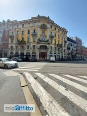 Appartamento arredato con terrazzo Repubblica, stazione centrale