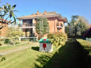 Appartamento con giardino a Sangano