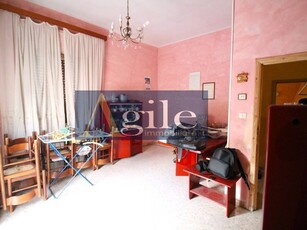 Appartamento in Vendita a Ascoli Piceno, zona Porta Romana, 115'000€, 120 m²