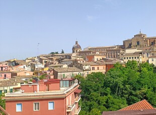 Appartamento in vendita, Chieti centro