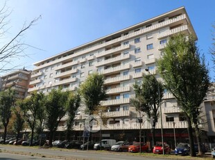 Appartamento in Vendita in Corso Trapani 106 a Torino