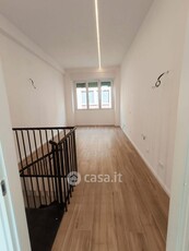 Appartamento in Vendita in Via Adelaide Bono Cairoli 11 a Milano