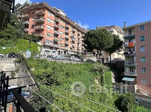 Appartamento in Vendita in Via Aurelio Robino a Genova