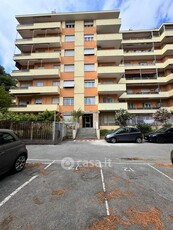 Appartamento in Vendita in Via Bartolomeo Carrea 11 a Genova