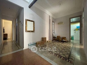 Appartamento in Vendita in Via Cardinale Tomasi 10 a Palermo