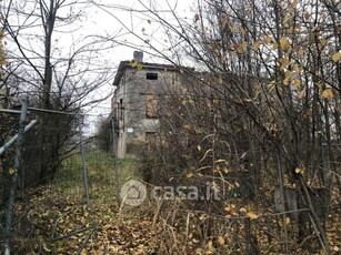 Appartamento in Vendita in Via Colorno a Parma