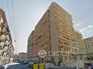 Appartamento in Vendita in Via Giovanni Opisso a Genova