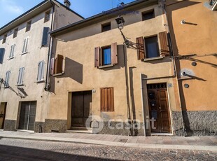 Appartamento in Vendita in Via Giuseppe Garibaldi 66 a Sala Baganza