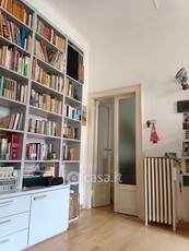 Appartamento in Vendita in Via Lambrate a Milano