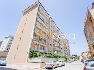 Appartamento in Vendita in Via Mammana a Palermo
