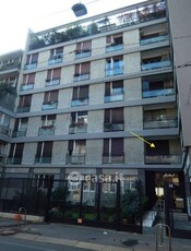 Appartamento in Vendita in Via Nino Bixio 38 a Milano