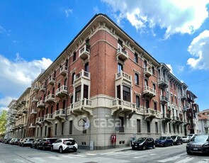 Appartamento in Vendita in Via Pietro Bagetti 27 a Torino