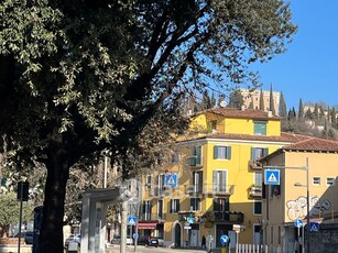 Appartamento in Vendita in Via Ponte Pignolo a Verona