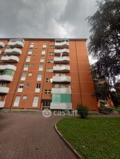 Appartamento in Vendita in Via Romualdo Bonfadini 94 a Milano
