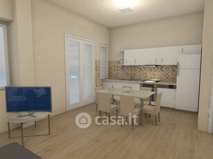 Appartamento in Vendita in Via San Damiano a Milano