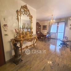 Appartamento in Vendita in Via Sandro Botticelli 31 a Torino