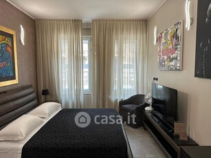 Appartamento in Vendita in Via Vitruvio a Milano