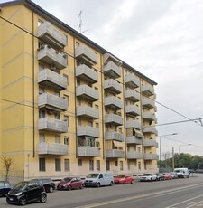 Appartamento in Vendita in Viale Ungheria 21 /2 a Milano