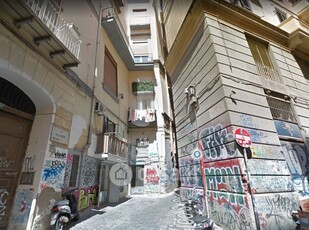 Appartamento in Vendita in Vico San Geronimo 4 a Napoli