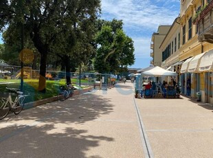 Appartamento Trilocale in vendita in Piazza Generale Staglieno 17, Levanto