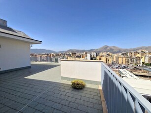 Attico in Vendita a Palermo, 690'000€, 250 m²