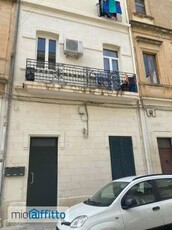 Bilocale arredato Lecce