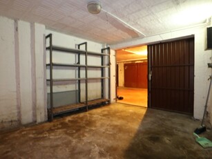 Box in Affitto a Bologna, zona Ovest, 160€, 15 m², con Box