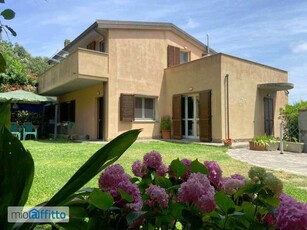 casa arredata con terrazzo Ardenza , antignano