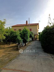 Casa Bi/Trifamiliare in Vendita in a Lascari