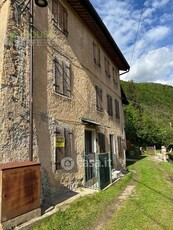 Casa Bi/Trifamiliare in Vendita in Via Cortiana a Valli del Pasubio