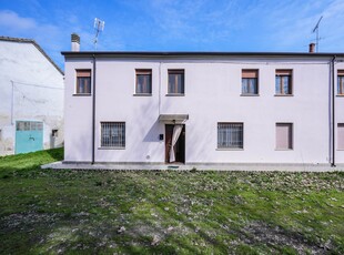Casa indipendente 6 locali di 362 m² in Codigoro